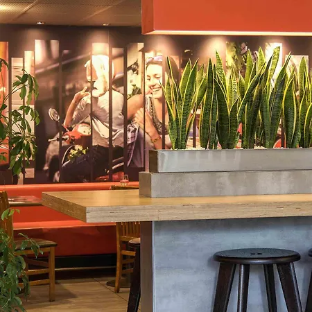 Ibis Paris Porte D'italie Hotel 3*