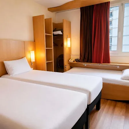 Ibis Paris Porte D'italie Hotel 3*