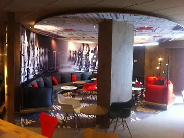 イビス パリ ポルテ デ イタリー ホテル ジャンティイ