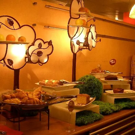 Hotel Ibis Paris Porte D'italie 3*